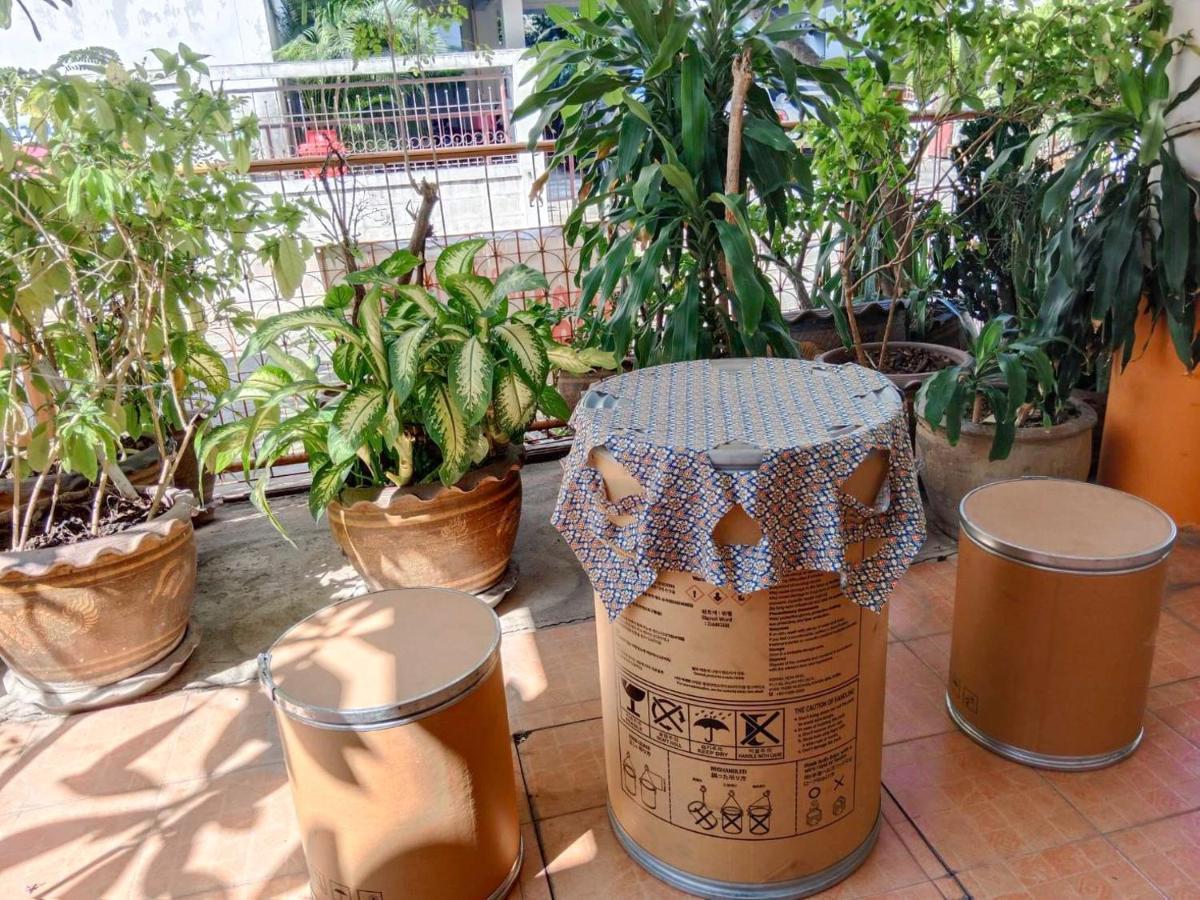 Free 1 Set Breakfast If Book 48h Before Check In Time2 No Dog Pls No Breakfast On Sunday 10min Taxi Airport Train 2min Walk 7-11 Pangsapuri Bangkok